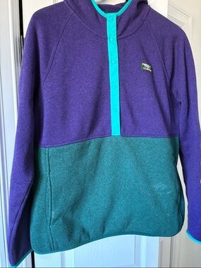 L.L. Bean Purple and Teal Hooded Fleece Pullover